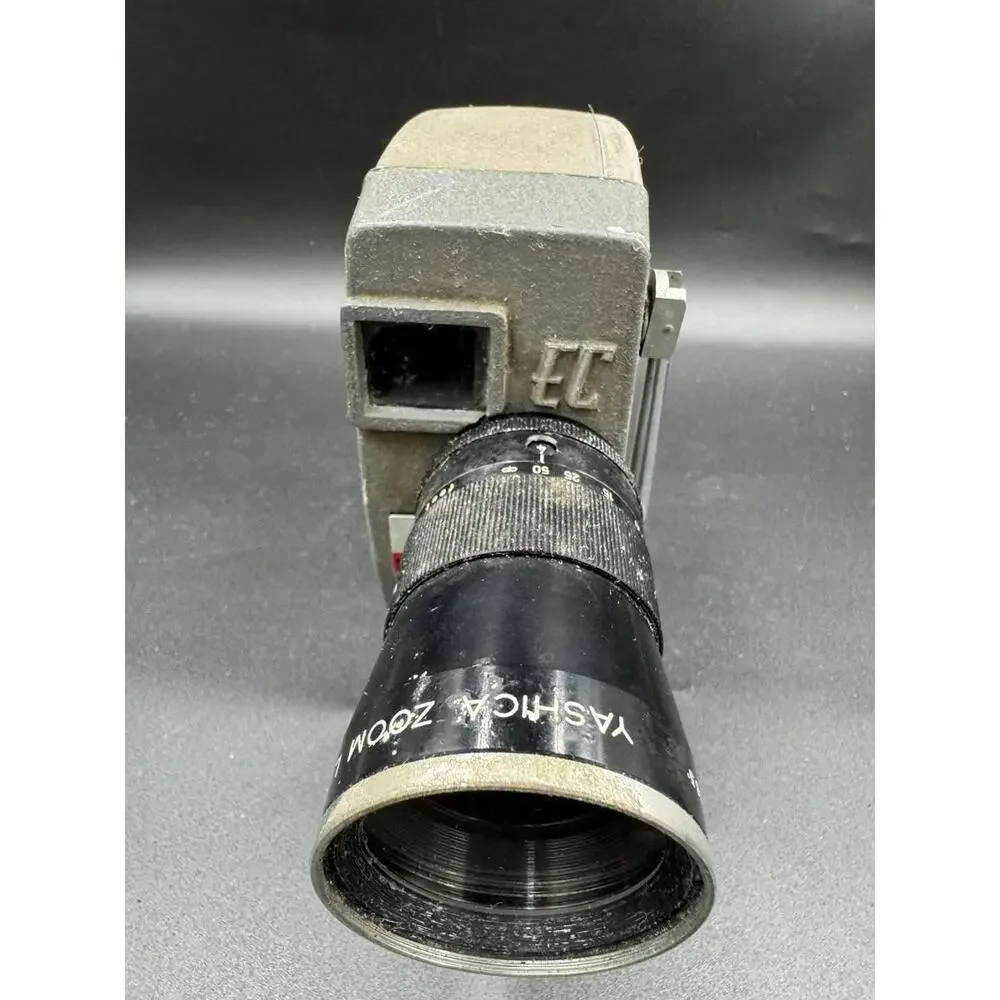 YASHICA 8 EC 8mm Vintage Movie Camera ZOOM Lens - Untested but shutters w winded